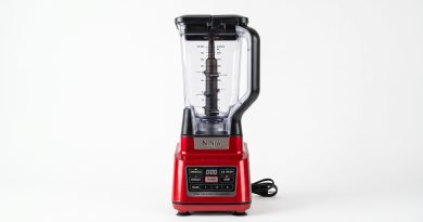 Ninja blender machine